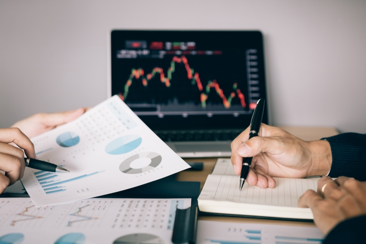 Borsa yatırımcısı bilanço temelli pozisyon aldı