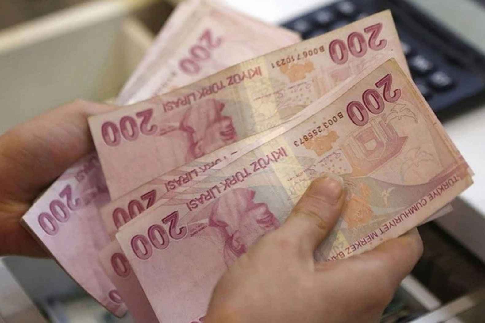 Mevduat ve yatırım fonlarında stopaj oranı artırıldı