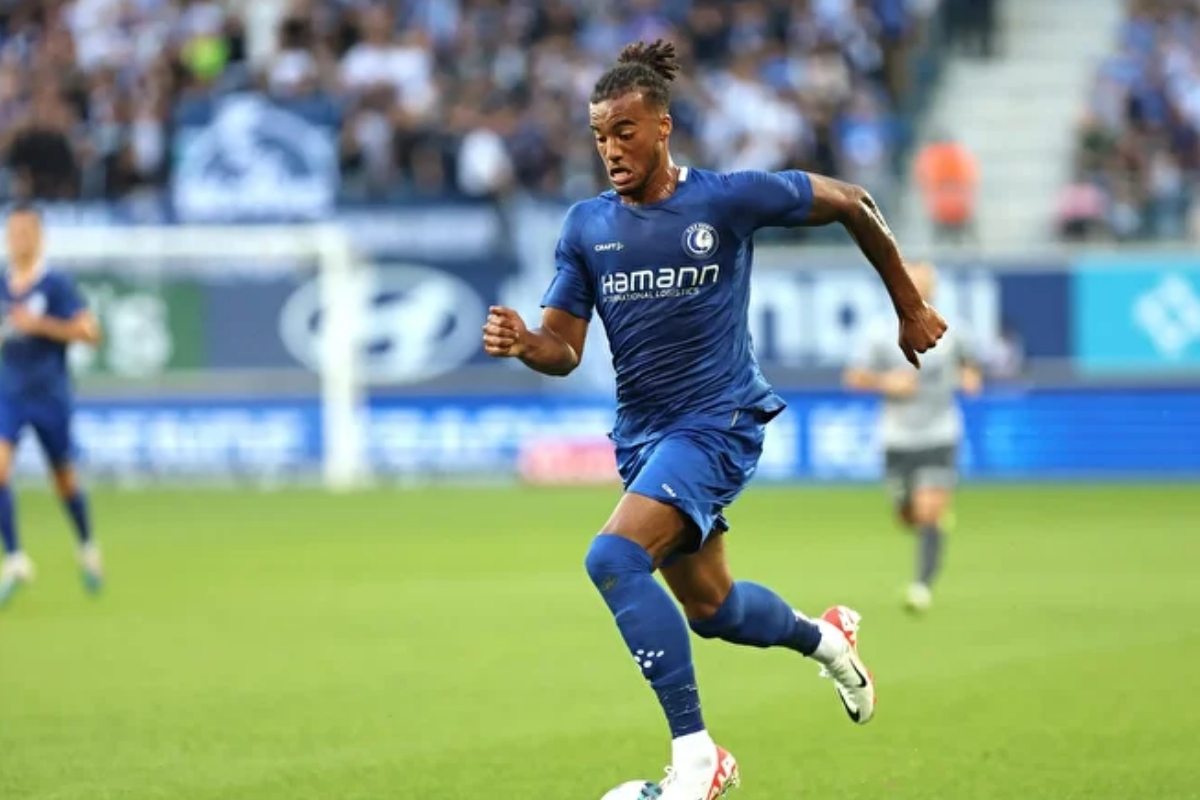 Fenerbahçe'de gece yarısı transfer bombası: Gent'in İngiliz sol beki Archie Brown ile anlaşıldı