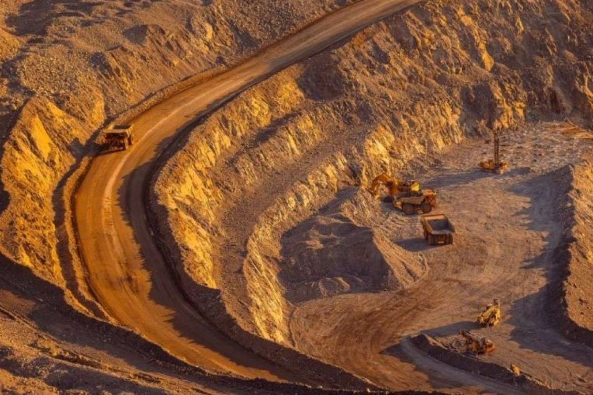 Enerji ve maden alanlarına yönelik düzenlemeler içeren kanun teklifinin ilk 4 maddesi kabul edildi