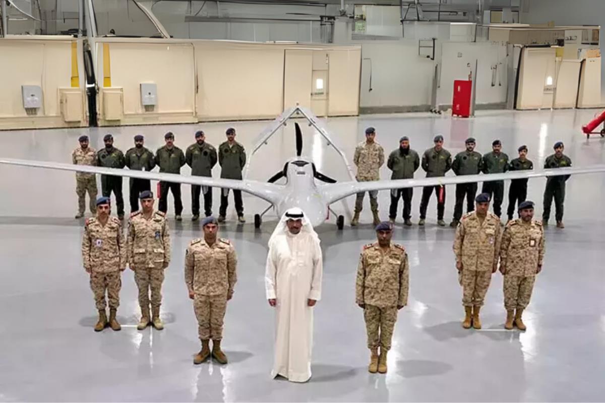 Adına marşlar yazılan  Bayraktar TB2 SİHA'ları Kuveyt semalarında