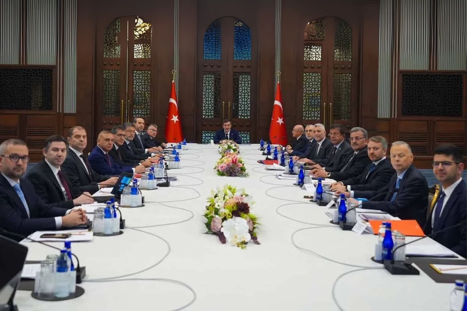 Ekonomi Koordinasyon Kurulu'ndan 'OVP' mesajı: Çalışmaların hızlandırılmasına yönelik atılabilecek ilave adımlar istişare edilmiştir