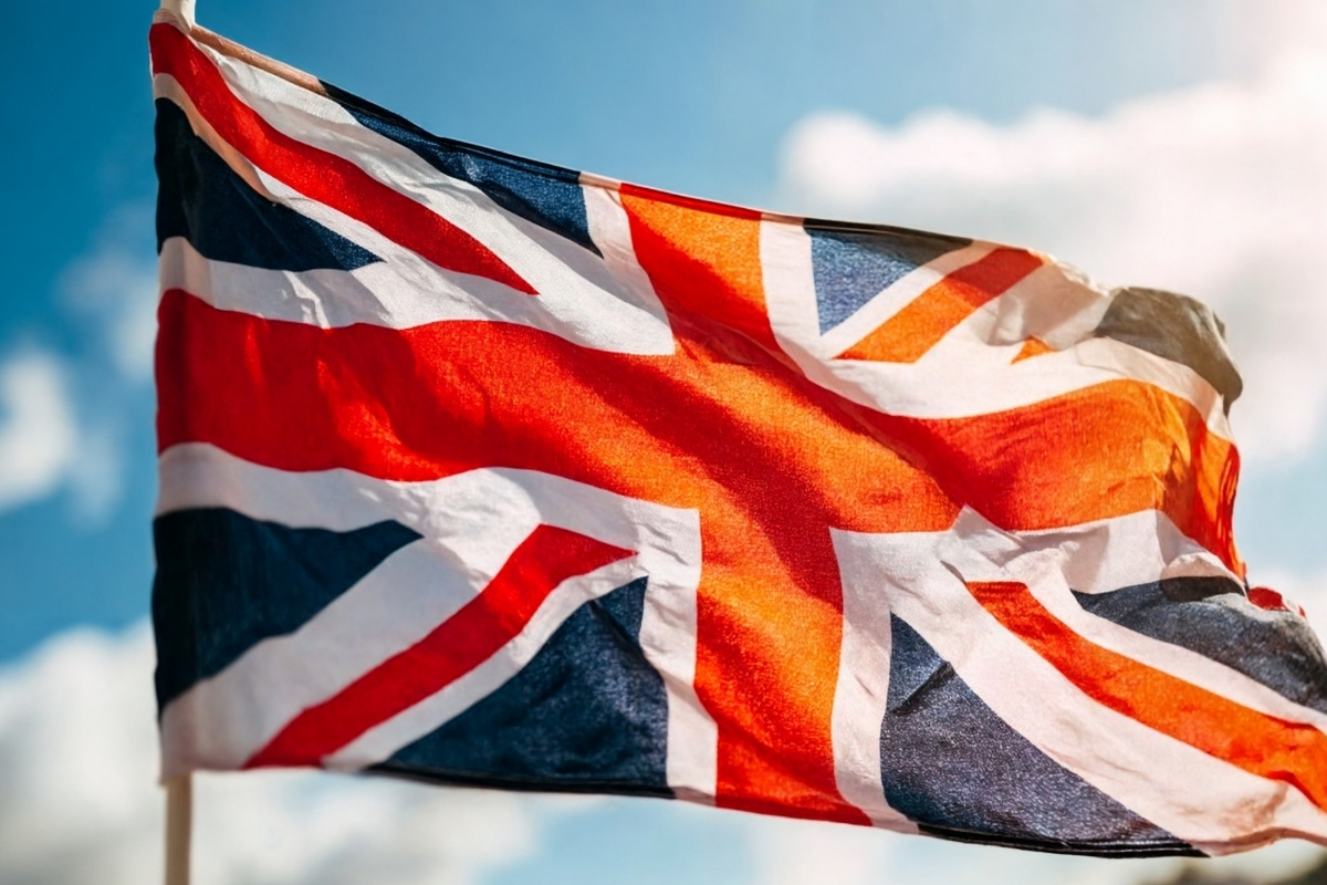 İngiltere ekonomisi beklentilerin aksine ekimde daraldı