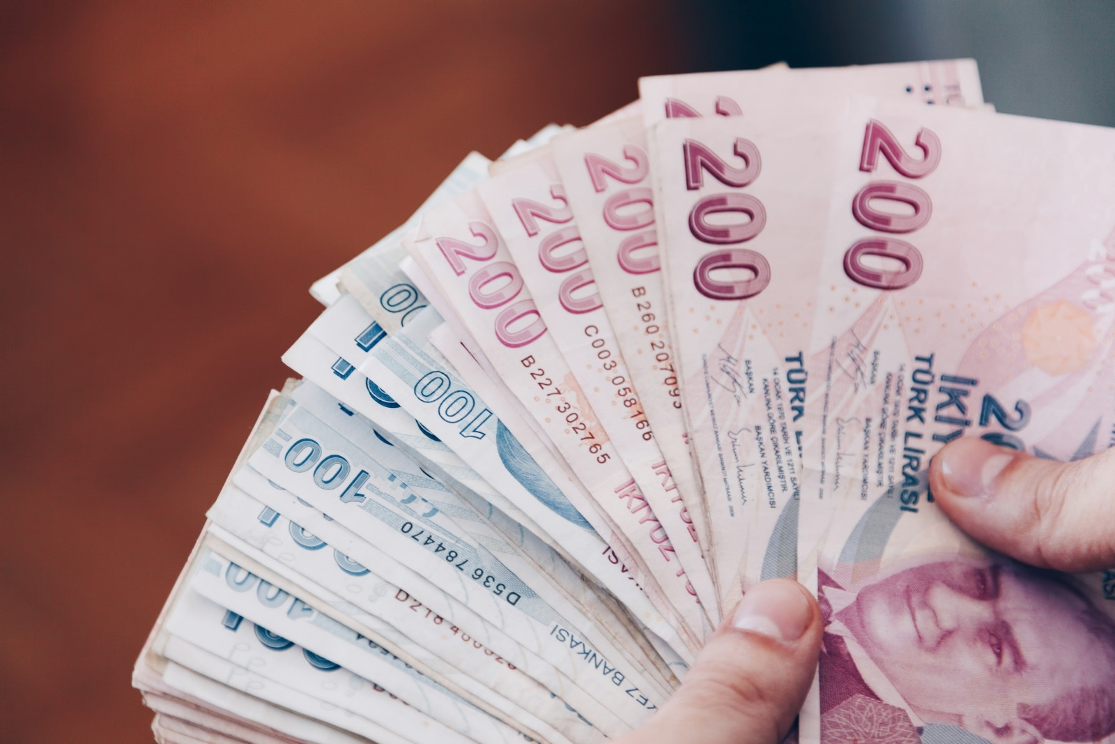 Kur Korumalı Mevduat'ta erime devam ediyor, mevduat 30 trilyon TL'yi aştı
