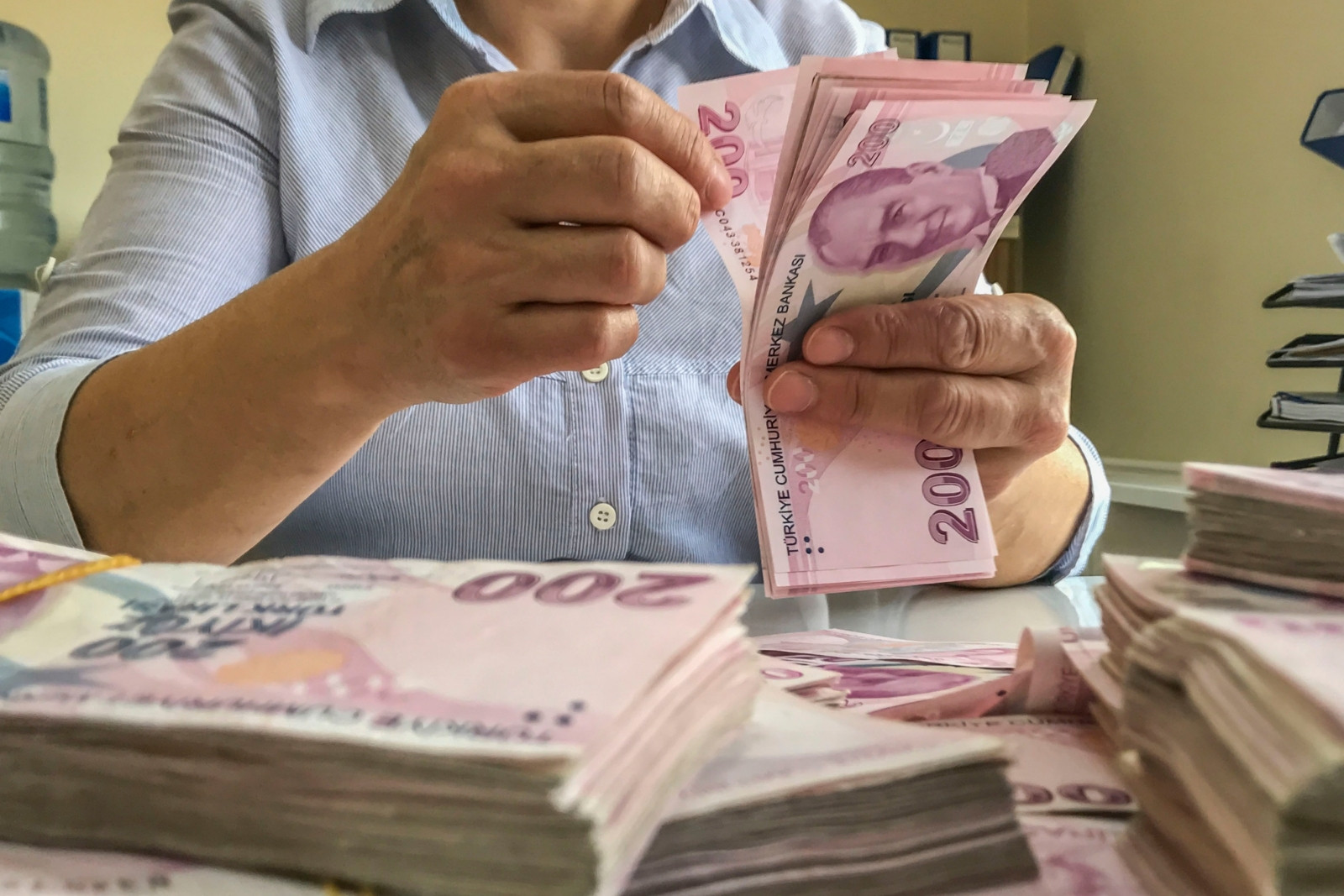 TÜİK'in enflasyon açıklaması ardından memur ve emeklinin zam oranları belli oldu