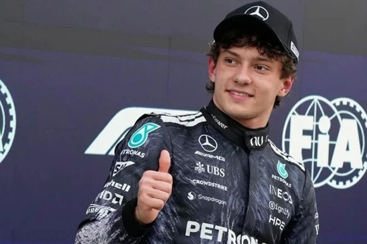Formula 1'de sprint yarışını Kimi Antonelli kazandı
