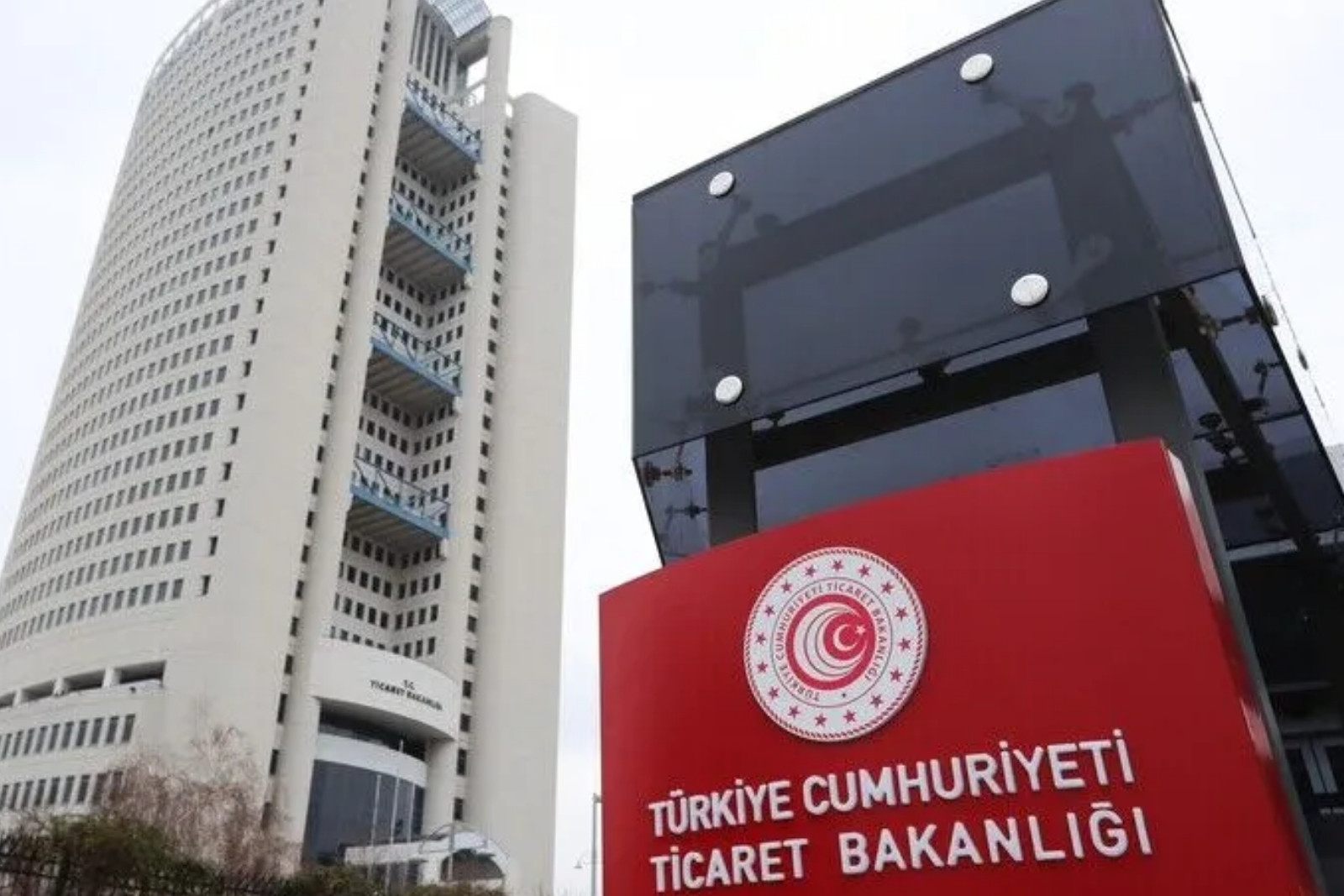Ticaret Bakanlığı "Dış Ticaret Beklenti Anketi"ni yayımladı