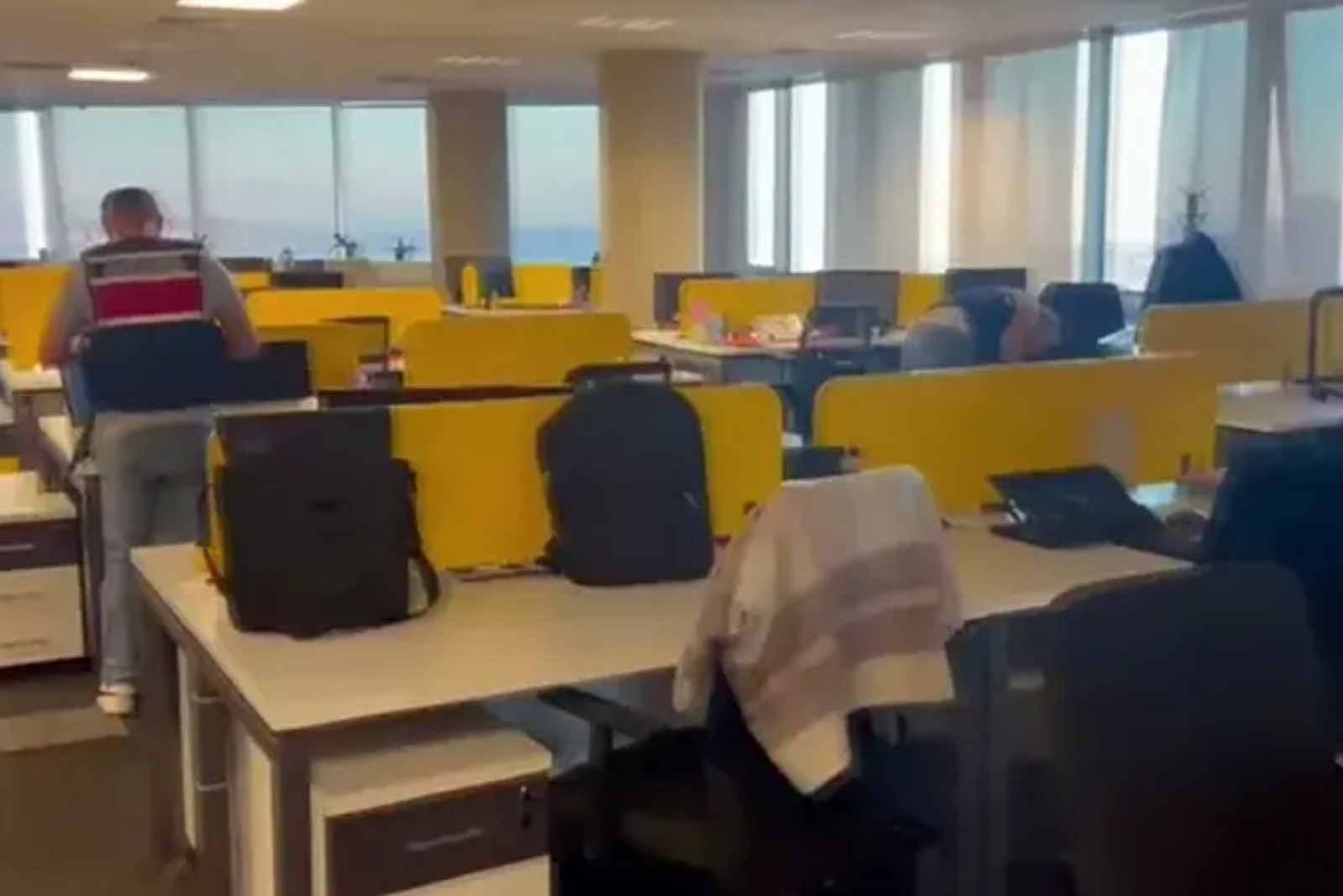 Param markasıyla bilinen Turuncu Holding'e kayyum atandı
