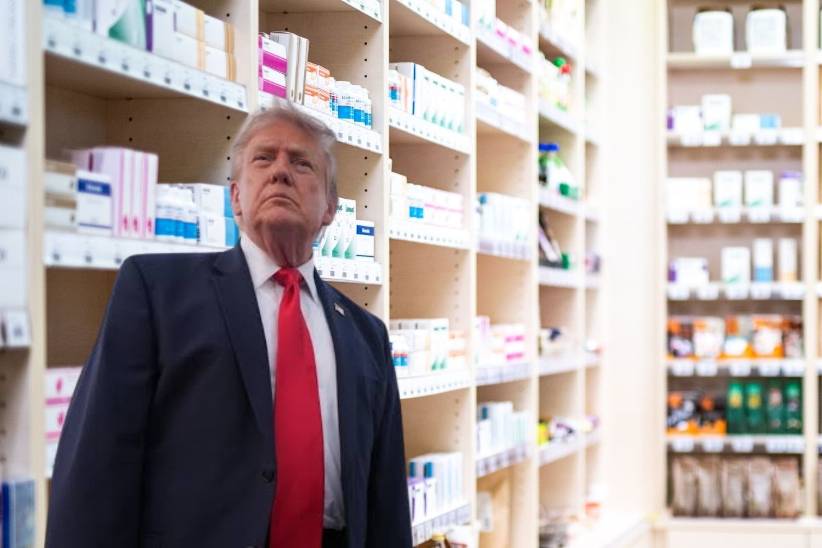 Trump'tan iki yıl sonraya yüzde 100 ilaç vergisi