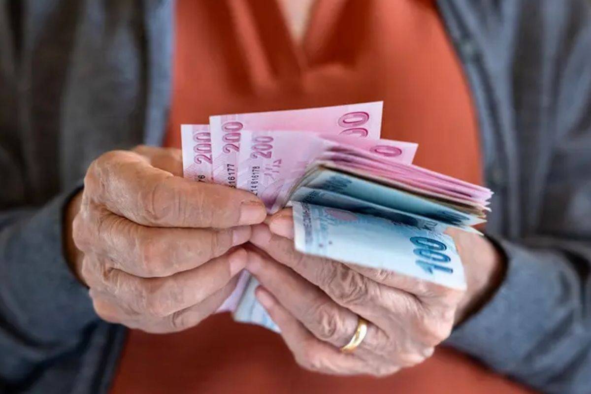 En düşük emekli maaşı 23 bin 552 TL olarak kabul edildi
