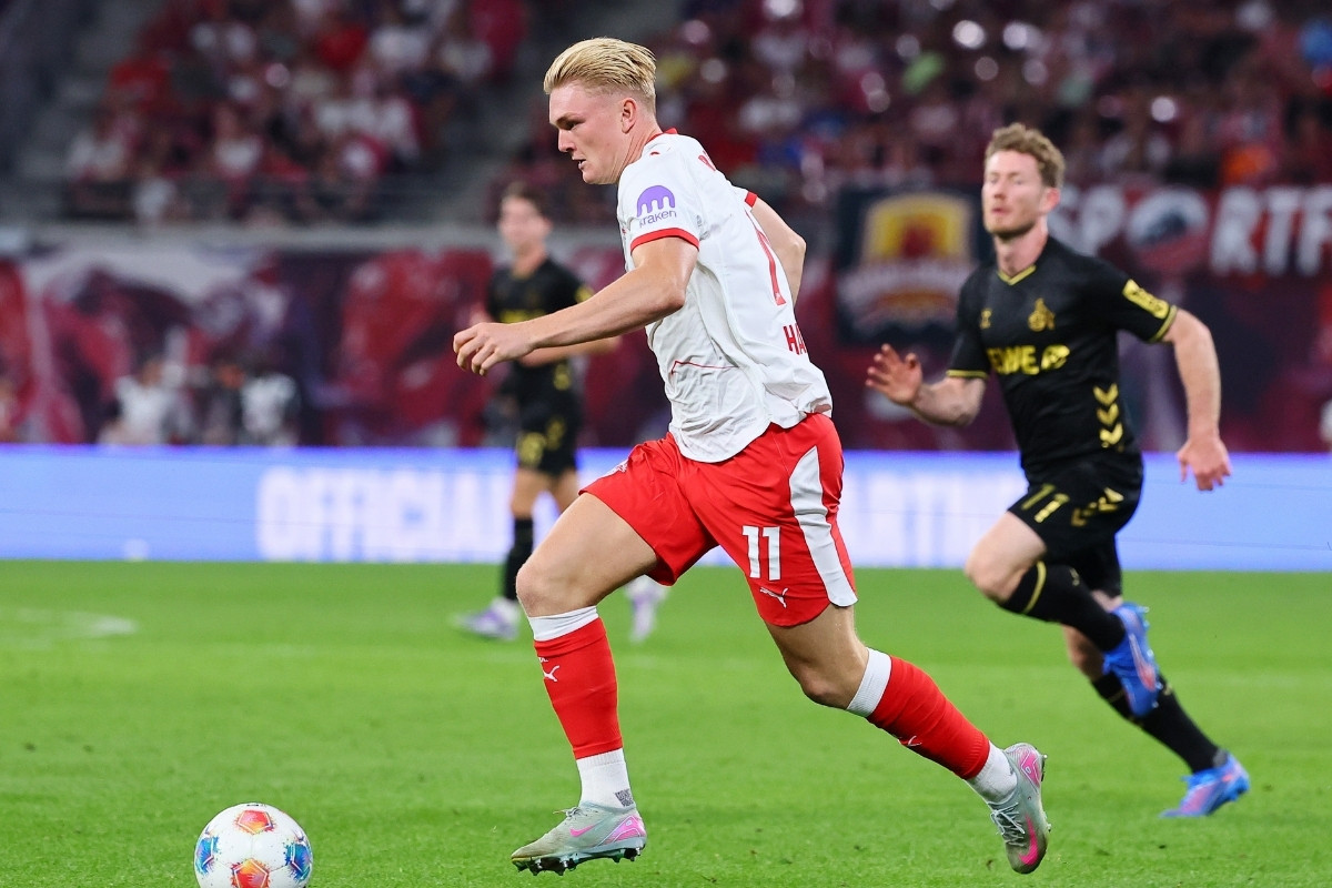 Galatasaray, Leipzig'in 21 yaşındaki Danimarkalı forveti Conrad Harder için kiralama teklifinde bulundu