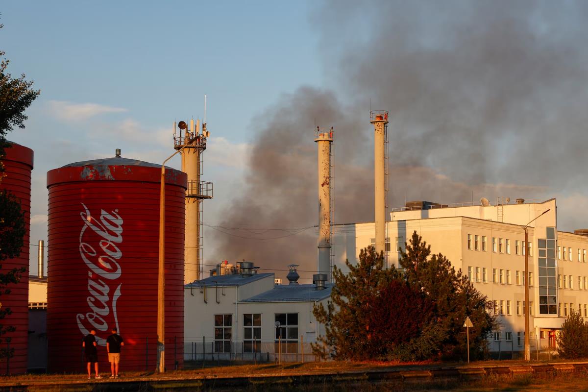 Rus İHA'ları Ukrayna'da Coca-Cola fabrikasını vurdu