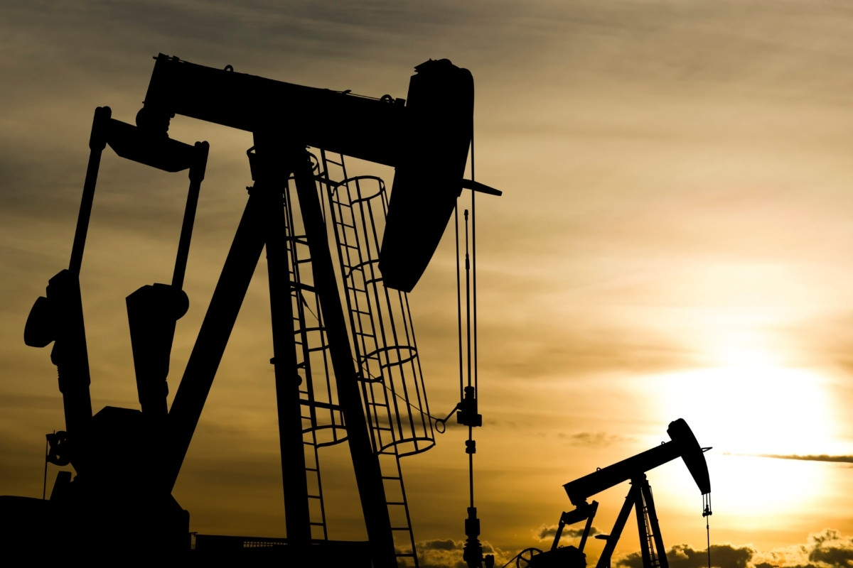 Suudi Arabistan'ın petrol üretimi 1990'dan bu yana en düşük seviyeye geriledi
