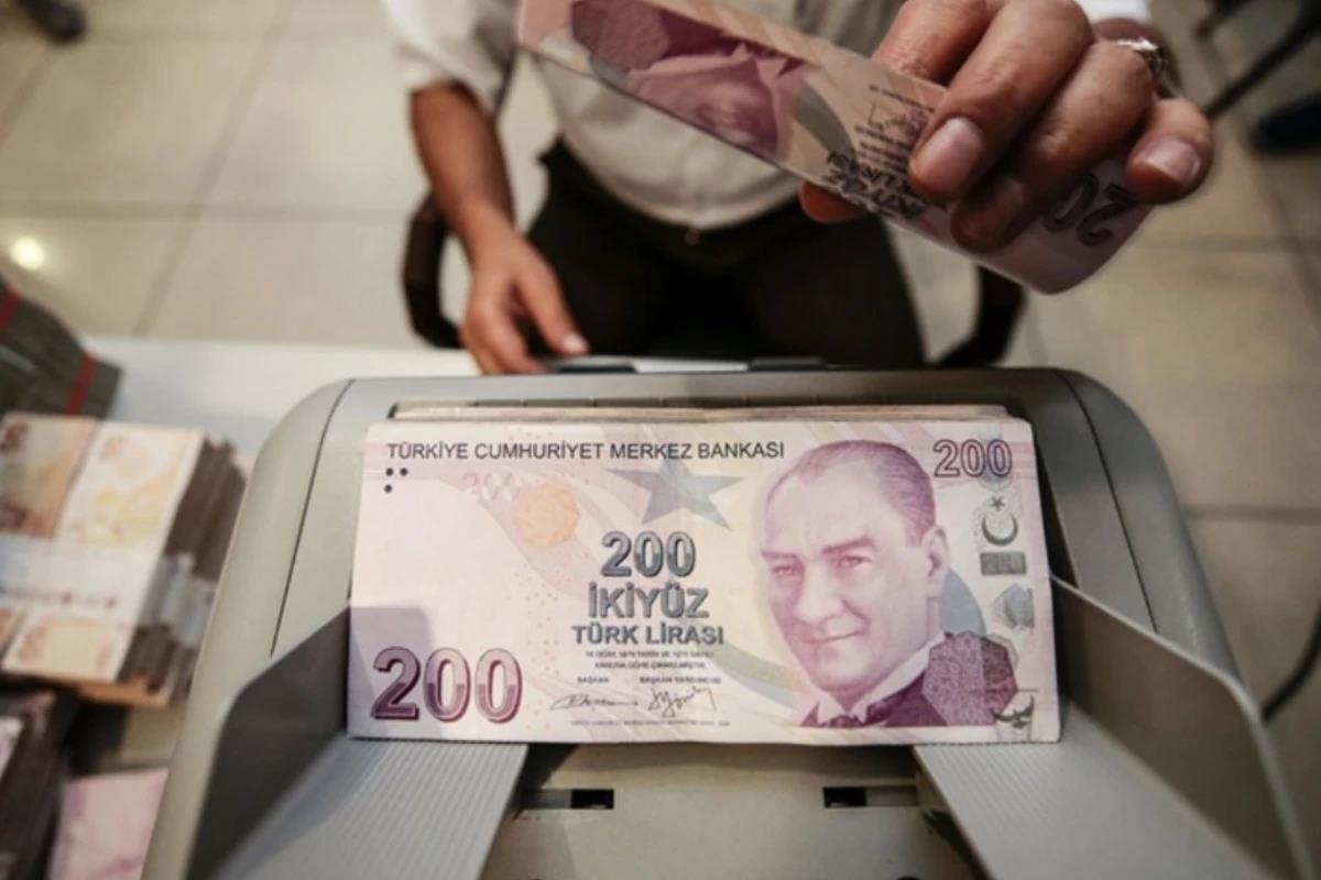 TL mevduat faizi 2023'ten bu yana en düşük seviyesinde