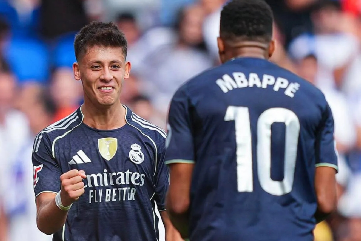 Real Madrid'in yıldızı Mbappe, Arda Güler'i geleceğin önemli isimleri arasında gösterdi