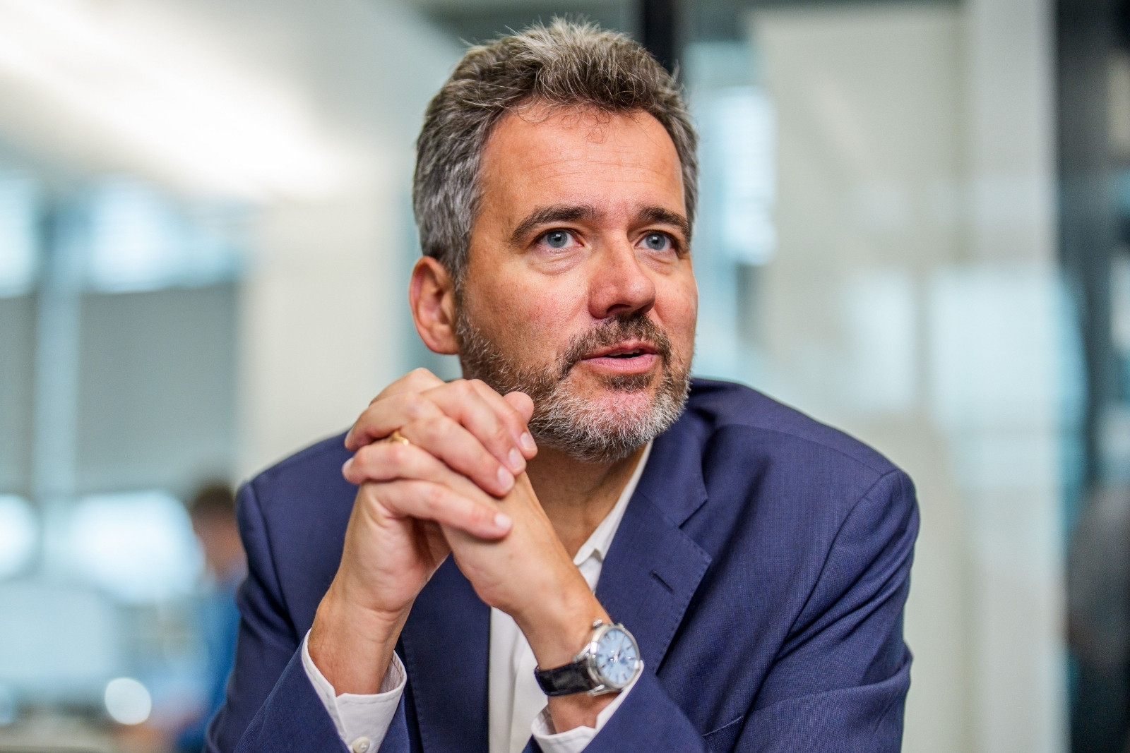 Beiersdorf CEO'su Vincent Warnery'den AB'ye uyarı, 'Bir sonraki otomotiv sektörü olmak istemiyoruz'