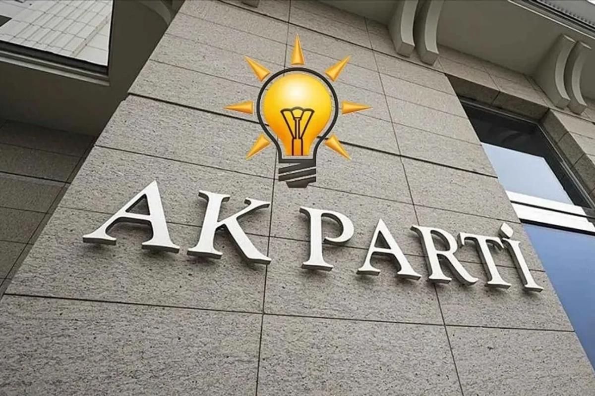 Fatma Betül Sayan Kaya'nın istifasına AK Parti'den 'Tavizsiz mücadele edeceğiz' açıklaması
