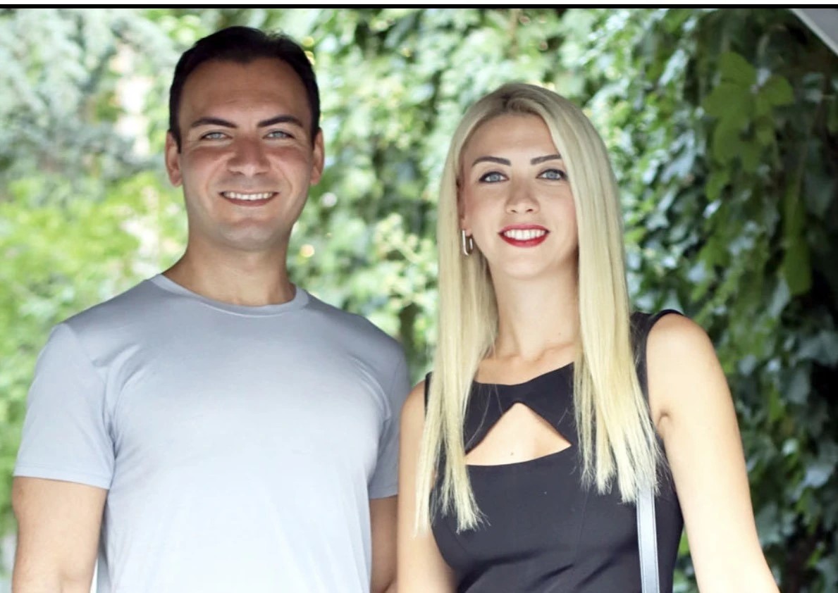 Sabri Berkan Baykam ve kardeşi Reyhan Çağla Baykam
