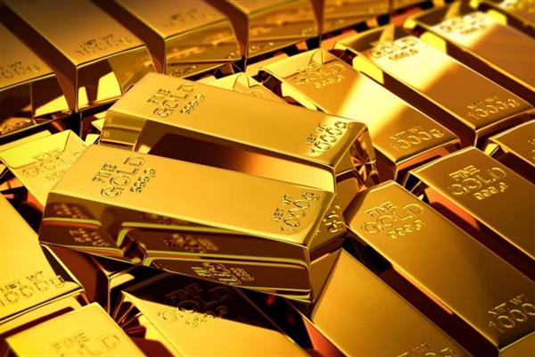 Altının ons fiyatı ABD ile Çin arasında tırmanan ticaret savaşıyla rekor yeniledi