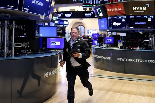 Çarşamba günü ralli yapan New York borsası, perşembeyi kayıpla kapattı