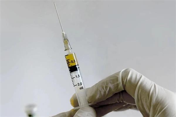 Difteri, Boğmaca, Tetanos, Çocuk Felci, Hib ve Hepatit B'ye karşı koruma sağlayan altı bileşenli aşı uygulamada