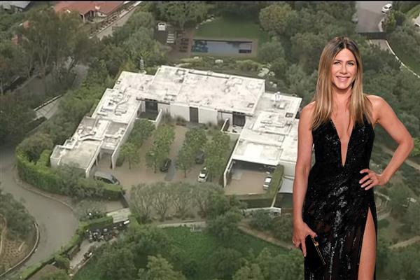 Jennifer Aniston'a evinde silahlı şahıs şoku