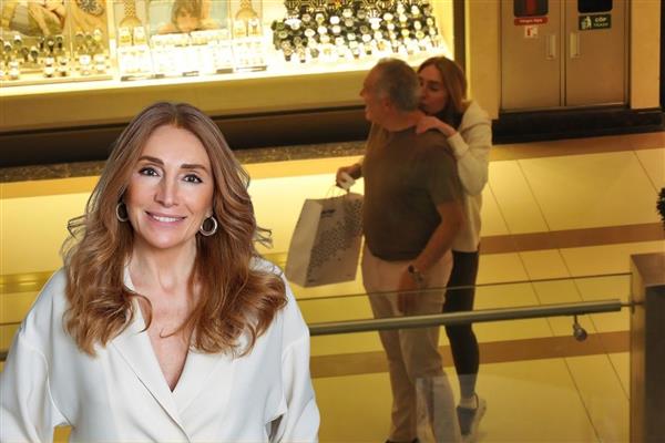 Dilek Hanif'ten gizemli sevgiliye sürpriz öpücük