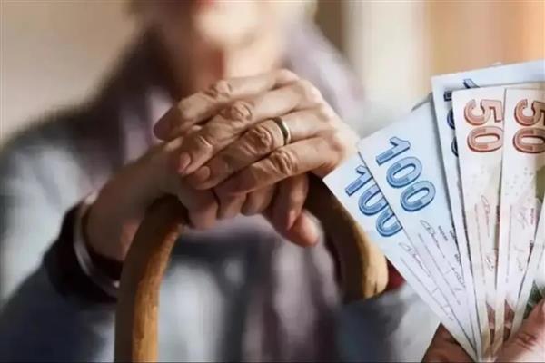Bayramda emekliye toplam 57,4 milyar lira ikramiye ödenecek