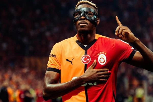 Galatasaray'a Victor Osimhen müjdesi: Rekor transfer teklifini reddetti