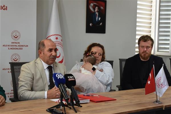 Kayyum atanan bebek büyüdü, Rusya'ya uğurlandı