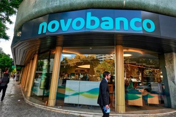 Fransız bankacılık devi BPCE, Novo Banco'nun yüzde 75 hissesini 6,4 milyar euro değerlemeyle satın almak üzere anlaşma imzaladı