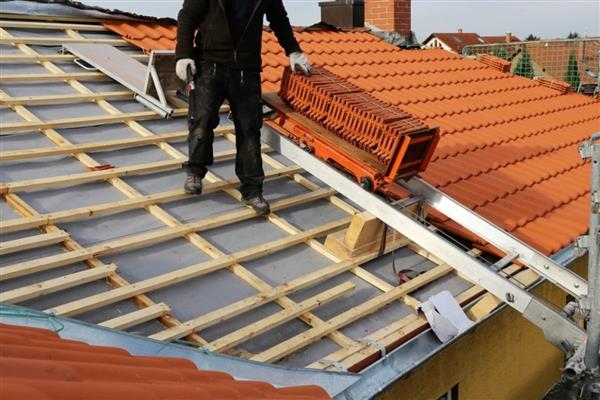 Fransa'da Türk patrona karşılıksız çekler nedeniyle dolandırıcılıktan hapis cezası