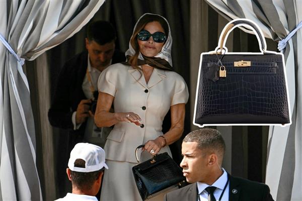 Taze gelin Lauren Sanchez'in altın saplı, 250 bin dolarlık çantası