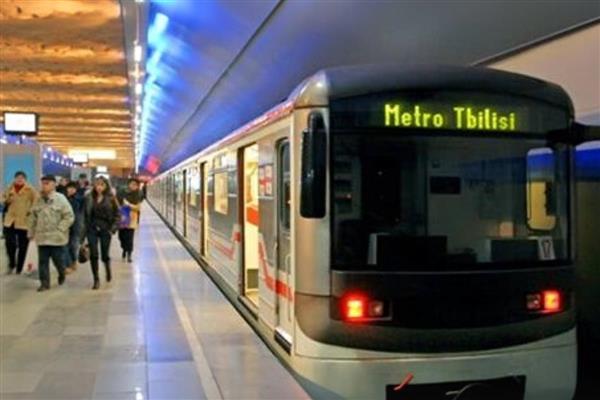 Tiflis Metrosu'na CRRC'den 150 milyonluk 111 yeni vagon