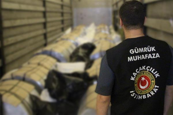 Gümrüklerde 6 ayda 35.5 milyar TL'lik kaçakçılık engellendi