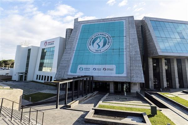 Borsada 30 şirketin gelirleri ilk yarıda yüzde 25 ve üzeri düştü, bazı hisselerde spekülatif fiyat artışları dikkat çekti