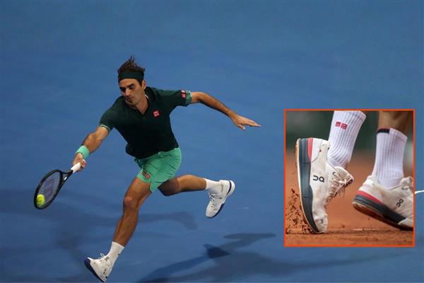 Dünyaca ünlü tenisçi Roger Federer korttan çok ayakkabıdan kazandı; milyarder sporcular arasına adını yazdırdı