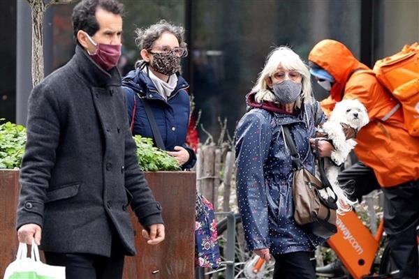 İspanya, artan grip salgınına karşı evden çalışma ve maske kullanımını içeren ulusal protokolü onayladı