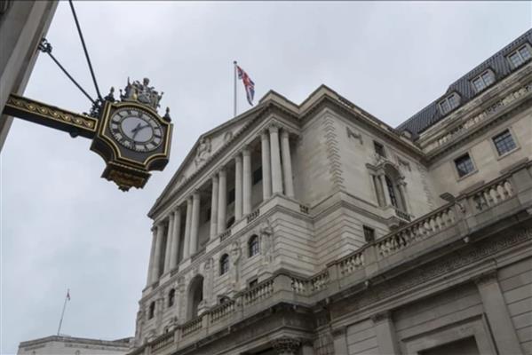 İngiltere Merkez Bankası kemer sıktı, gönüllü işten çıkarmalar başladı