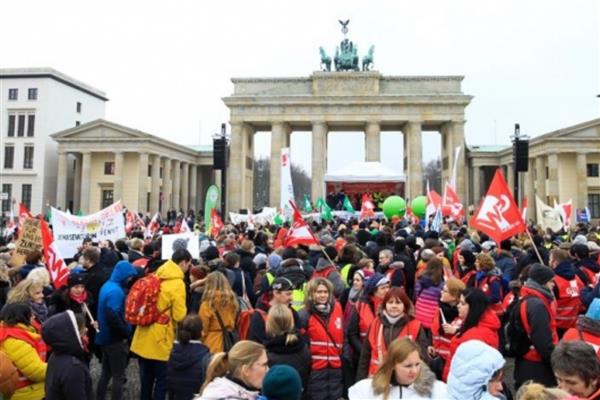 Almanya'da kamu çalışanları 18 Aralık'ta Berlin'de uyarı grevine gidecek