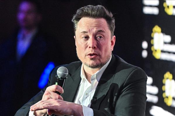 ABD'li iş insanı Elon Musk, DOGE'un biraz başarılı olduğunu ancak geçmişe dönse bu görevi kabul etmeyeceğini belirtti