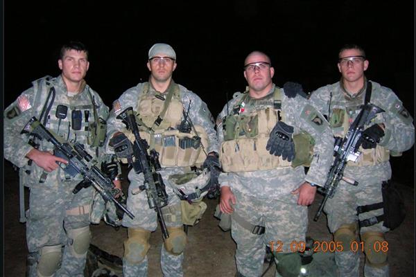 ABD Savunma Bakanı Hegseth, Irak'ın işgali sırasında çekilmiş askerlik fotoğrafını paylaştı