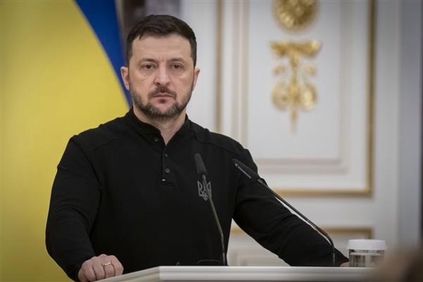 Ukrayna lideri Zelenski, bu haftanın kan dökülmesine son vermek için yeni haberler getirebileceğini söyledi