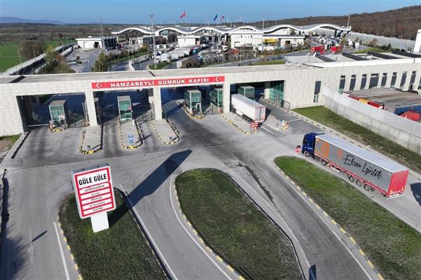 Yunanistan'daki çiftçi eylemleri sınır kapılarında geçişi kısıtladı