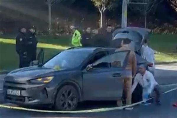 Bakırköy'e bağlı Yeşilköy Mahallesi'nde otomobil sürücüsü kanlı pusuda öldürüldü