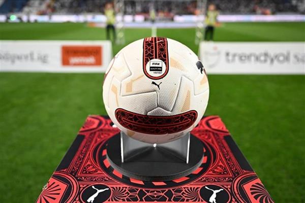 'Teknik direktör öğütücü' Süper Lig'de son değişiklik Antalyaspor'da oldu; Erol Bulut ile yollar ayrıldı