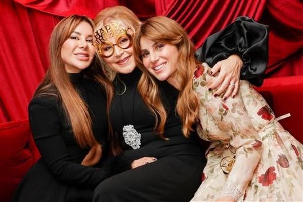 Demet Sabancı Çetindoğan'a bu kez de aile içinde kutlama