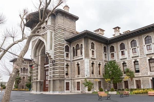 İstanbul Erkek Lisesi'ndeki kavgaya ilişkin 20 öğrenciye disiplin cezası verildi