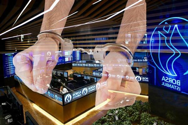 Borsa İstanbul'da manipülasyon yaptıkları iddiasıyla 17 şüpheli gözaltına alındı