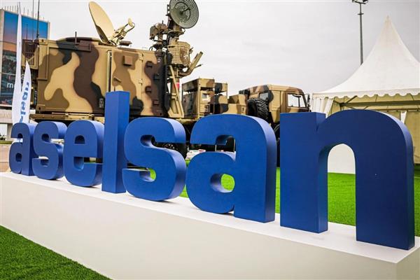 ASELSAN, piyasa değeri 30 milyar doları aşan ilk Türk şirketi oldu ve BIST 100 tarihine geçti